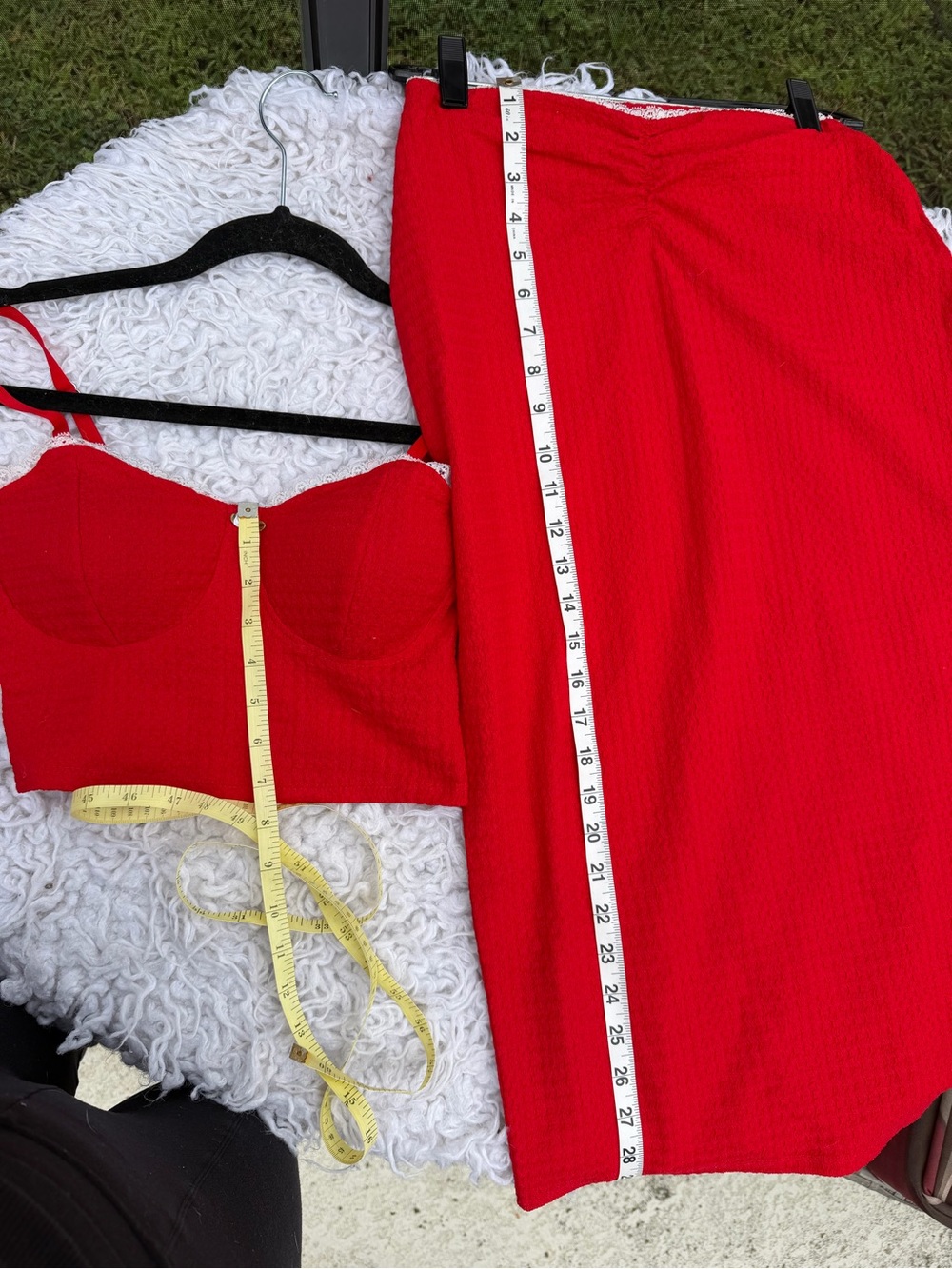 Women's Red Two-Piece Pencil Skirt Set with Crop Bustier - Unbranded - Picture 4 of 5